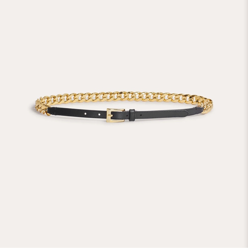 Size Med NWOT
Elie Tahari Gold Chain Link Belt with Leather Buckle Detail.
